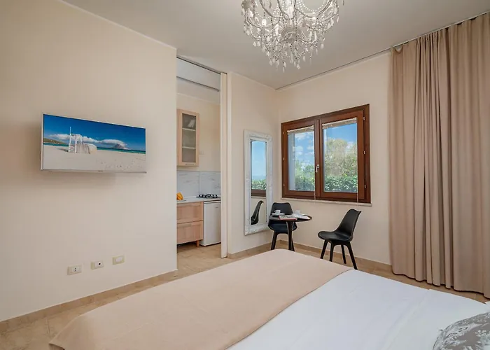 Su Loi seafront Apartments